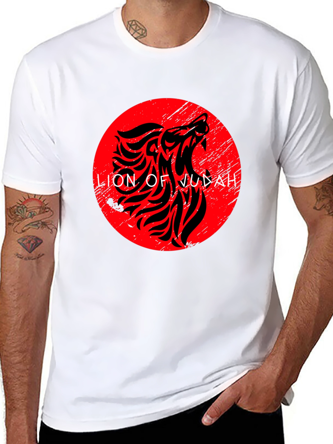 Lion of Judah Graphic Tee - Black