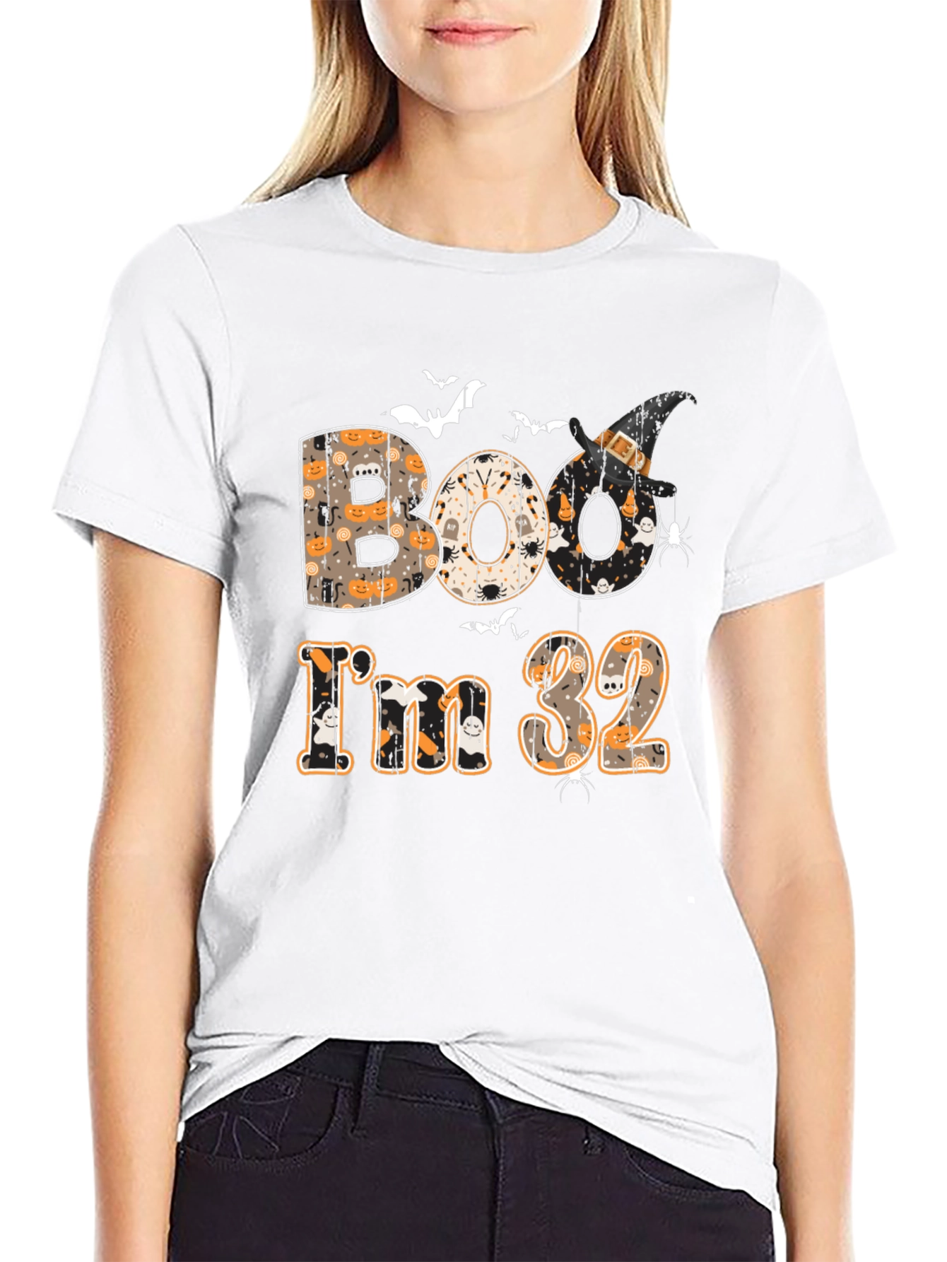 Boo Im 32 T-Shirt - Halloween Birthday Tee