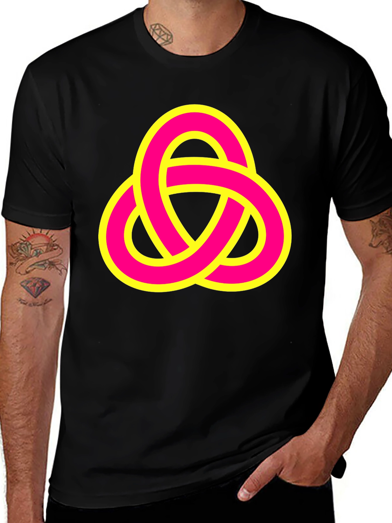 Abstract Knot Graphic Tee - Stylish & Unique Design