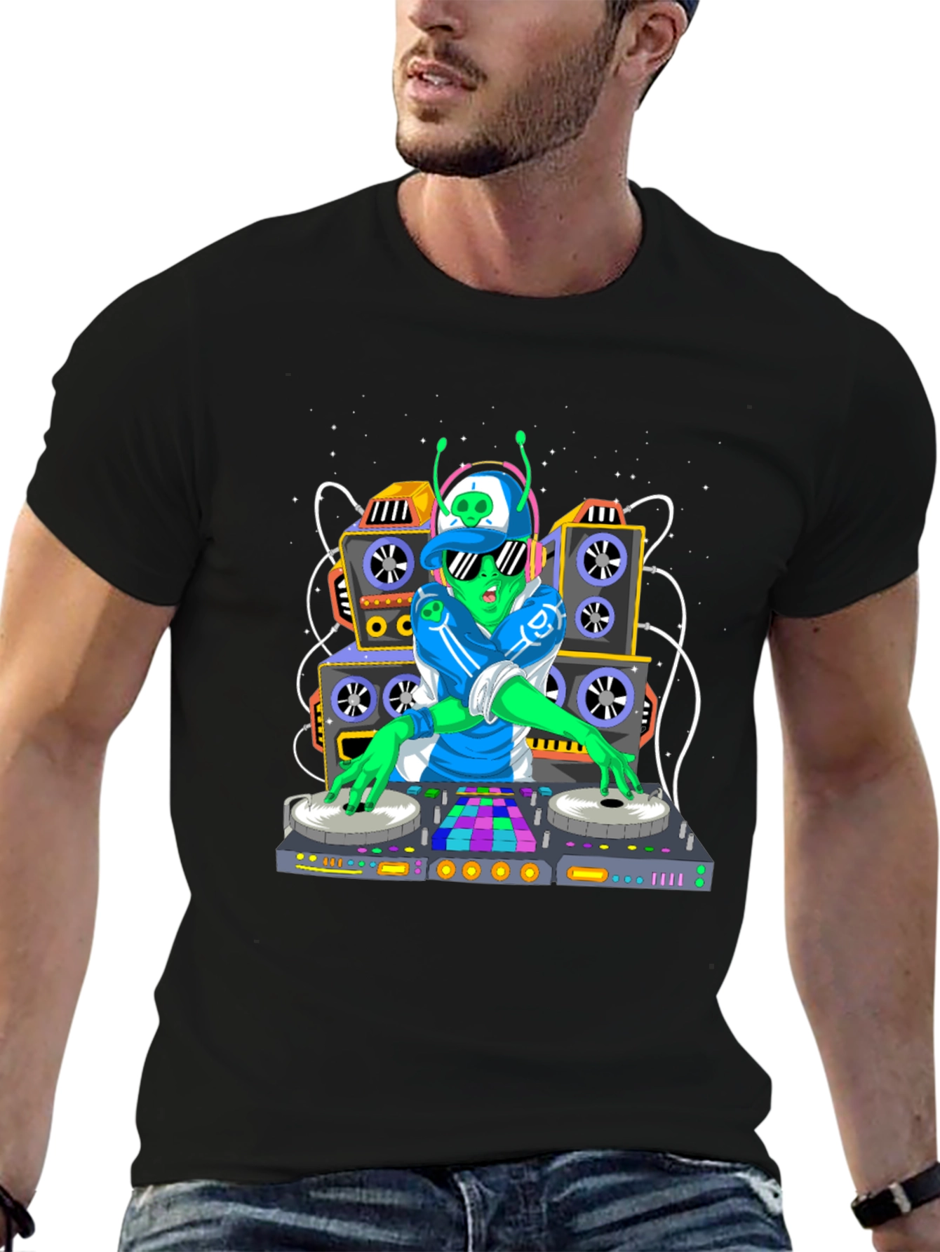 Alien DJ Graphic T-Shirt - Music Lover Tee